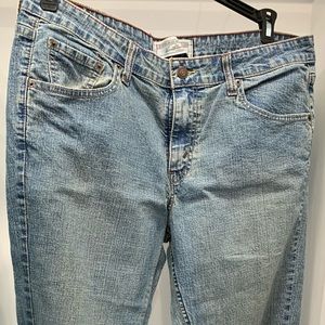 Women’s size 12 Levi’s jeans